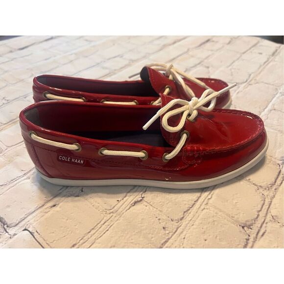Cole Haan Women's 7.5 Nantucket Slip On Boat Shoes Red Patent Leather Nautical - Picture 3 of 9